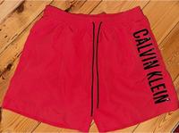 Calvin Klein Badehose / L Rot Berlin - Reinickendorf Vorschau