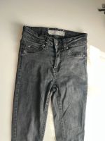 Jeans Gr. 25 Amisu/ ca 145? Bayern - Windorf Vorschau