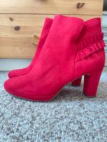 Stiefeletten Damen Gr. 38 Tamaris rot NEU! Bayern - Hergatz Vorschau
