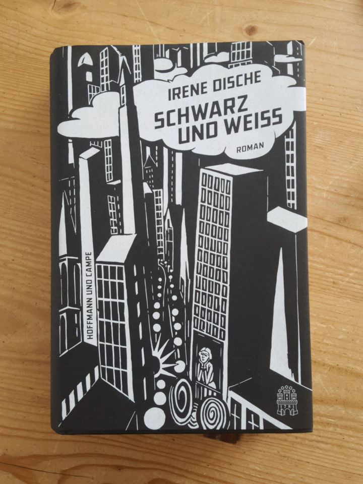 Schwarz und Weiss - Irene Dische in Berlin