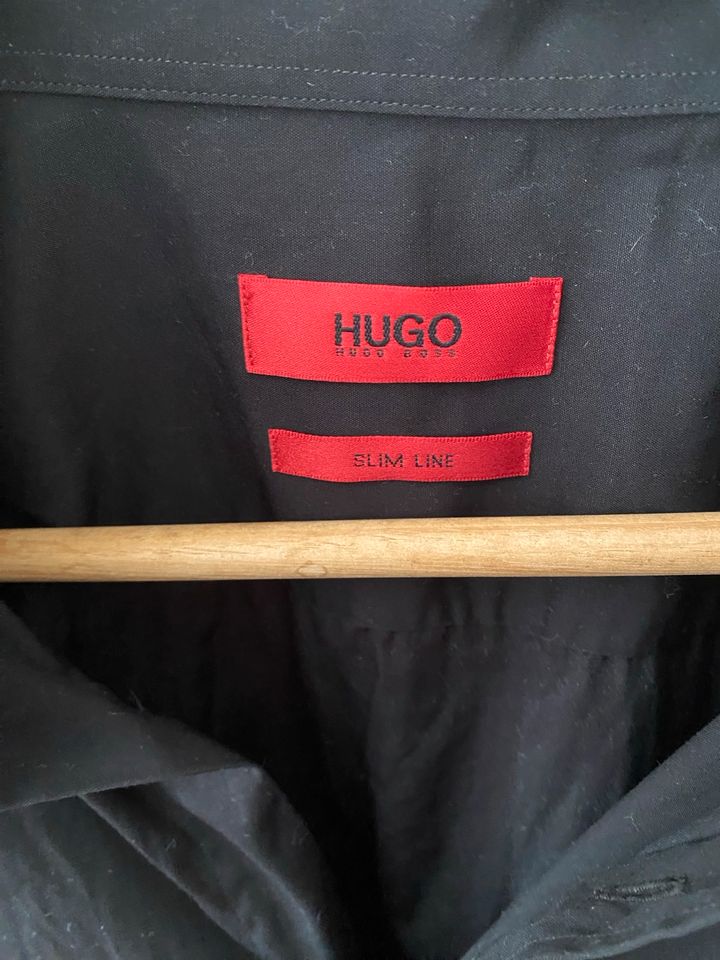 Hugo Boss Herrenhemd Schwarz XL Slim line in München