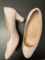 Damenpumps beige Nordrhein-Westfalen - Erkrath Vorschau