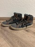 Mustang Herren Schuhe Sneaker grau braun Größe 48 Stiefel Hessen - Neuhof Vorschau