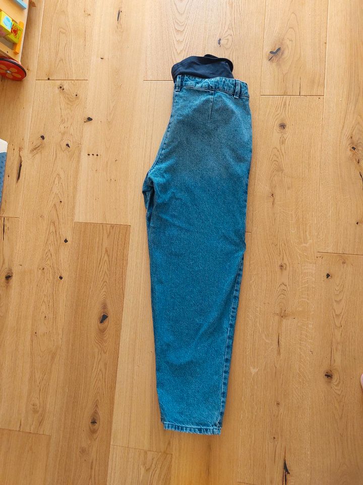 Umstandsmode Mom-Jeans, Größe 40 in Unterföhring