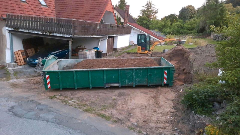 Abbruch und Entsorgung Erde Mull Beton Entrümpelung in Herford