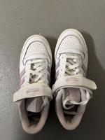Adidas Forum Low weiß mit pink/lila Streifen Bayern - Bamberg Vorschau