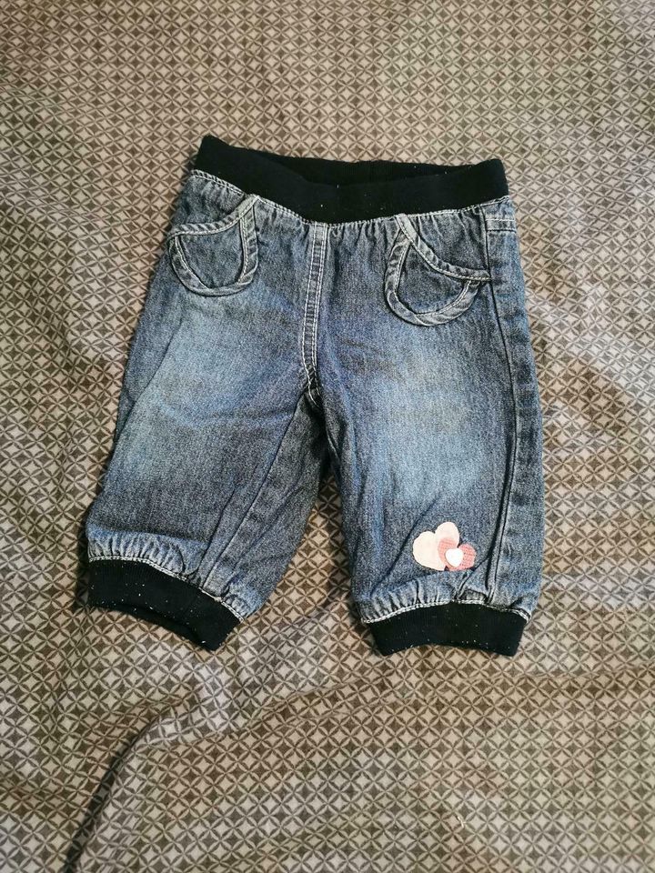 Baby Mädchen Hose Jeans Jeanshose Gr 62 babyhose Mädchenhose in Bayern -  Fürth | eBay Kleinanzeigen ist jetzt Kleinanzeigen