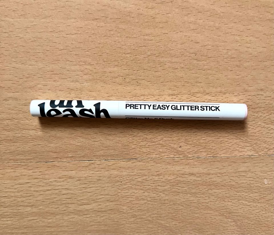 K-Beauty Unleashia Pretty Easy Glitter Stick N5 Make-up neuwertig in Frankfurt am Main