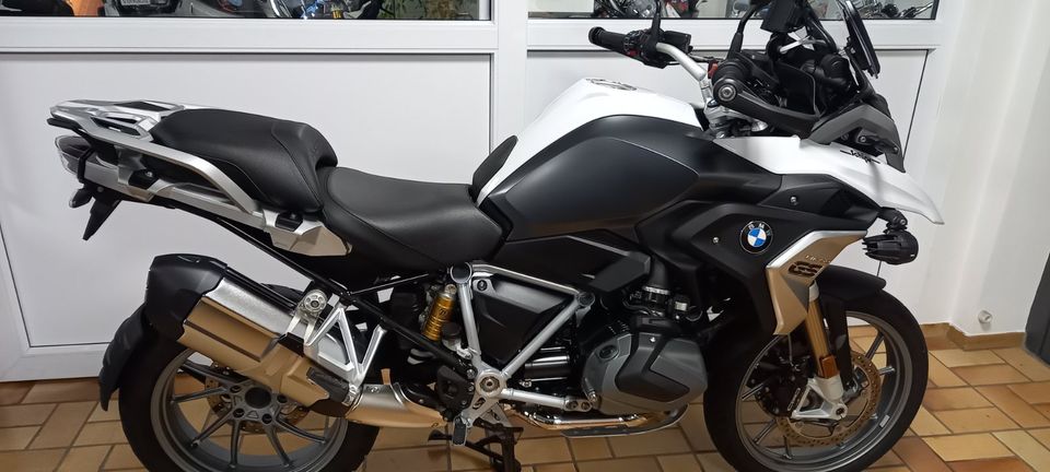 BMW R 1250 GS weis in Neuler