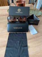 Versace Sonnenbrille mit Zubehör und Verpackung ! NEUWERTIG ‼️ Dortmund - Hörde Vorschau