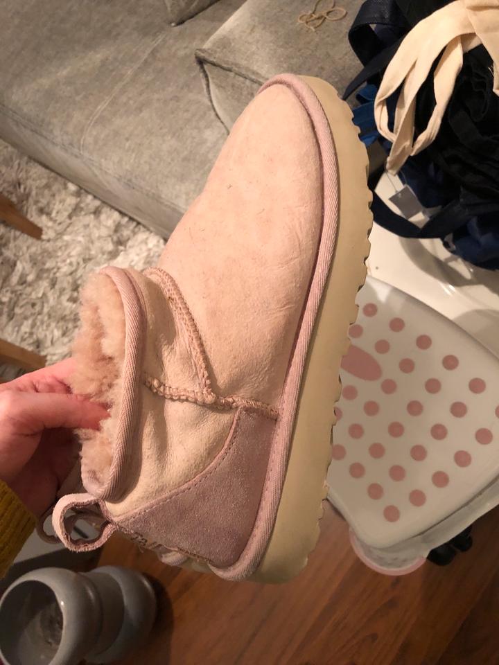 UGG Boots rosa Classic Ultra Mini NP: 170€ Gr.40 kurz modern in Hamburg