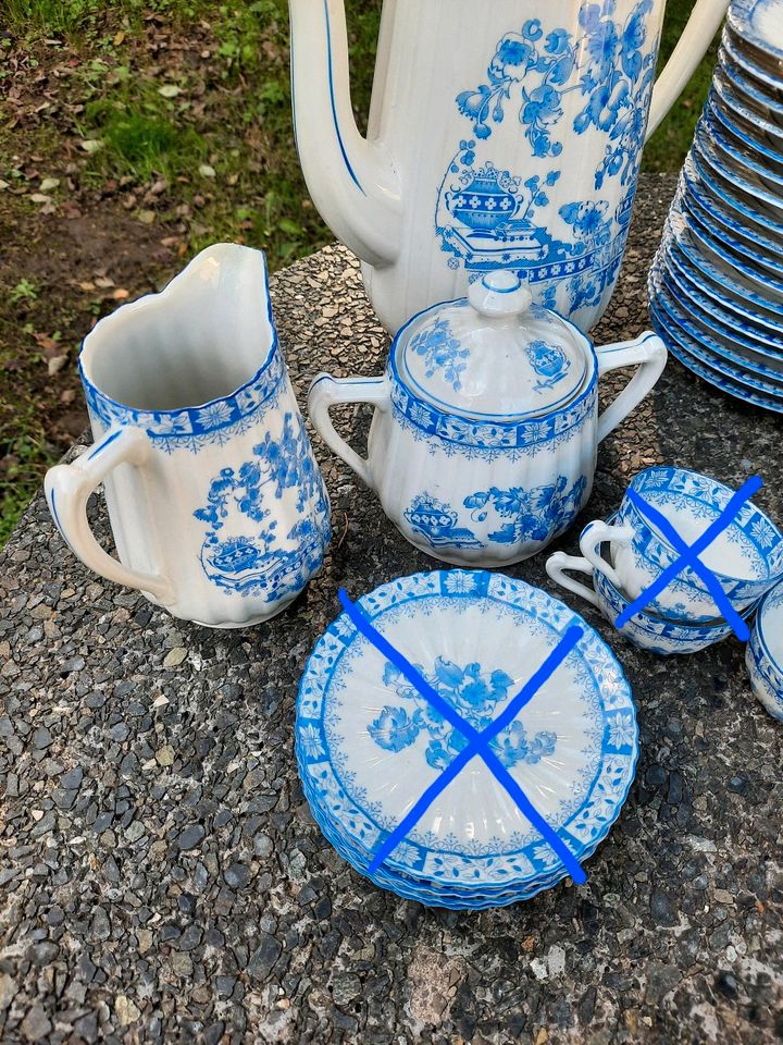 Geschirr China blau | unbekannter Hersteller | stilisierte Pagode in Altenfeld