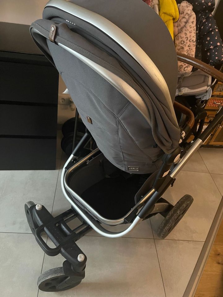 Joolz Kinderwagen inkl. Zubehör in München