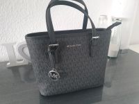 ☆NEU☆ ♡ Michael Kors Tasche Jet Set Travel XS schwarz grau silber Nordrhein-Westfalen - Oberhausen Vorschau