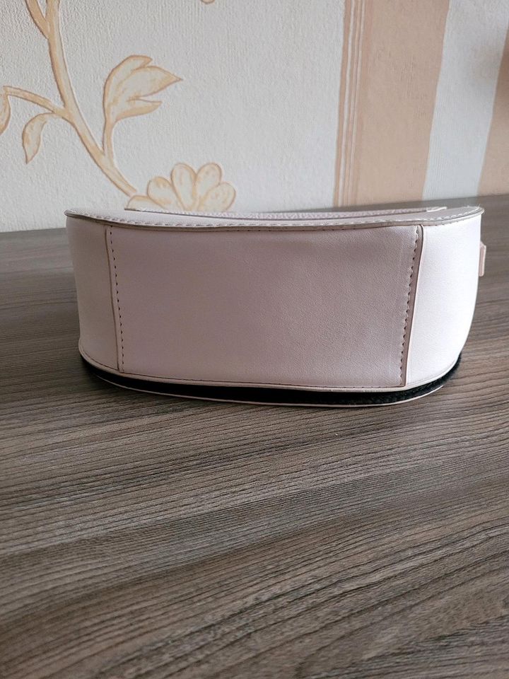 ⭐️ NEU - DAMEN HANDTASCHE - PRIMARK in Wetzlar