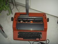 Elektr. IBM Kugelkopf-Schreibmaschine, Fb weinrot Baden-Württemberg - Markdorf Vorschau