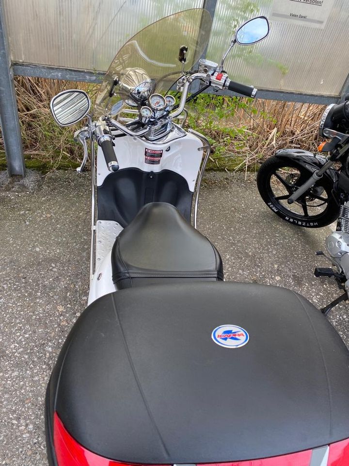 Znen Retro-Scooter 125cc in Neuss