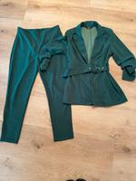 Shein Hosenanzug Blazer und Hose smaragdgrün dunkelgrün Gr.L Bayern - Ebermannstadt Vorschau