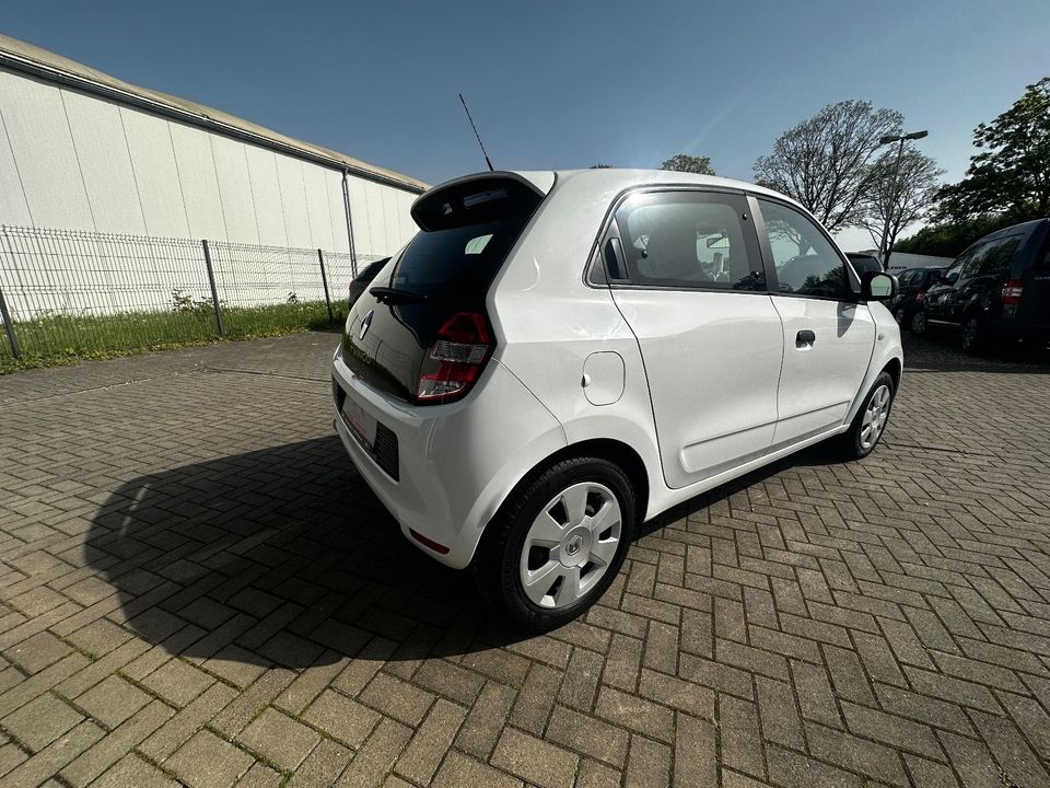 Renault Twingo Life*KLIMA*MULIT*2HAND*E-Fenster in Bedburg-Hau