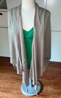 Poncho XL Stricktuch mit Lochmuster tom tailor repeat Nordrhein-Westfalen - Lohmar Vorschau