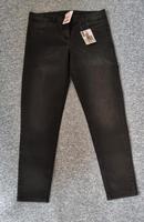 schwarze Jeans Größe 44 Brandenburg - Müncheberg Vorschau
