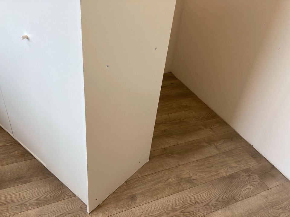 #A Ikea Kleiderschrank Kleppstad weiß 3 türig Türen 117 x 176 cm in Burgstädt