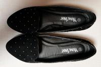 Schwarze Ballerinas mit Nieten Gr. 41 Bayern - Feucht Vorschau