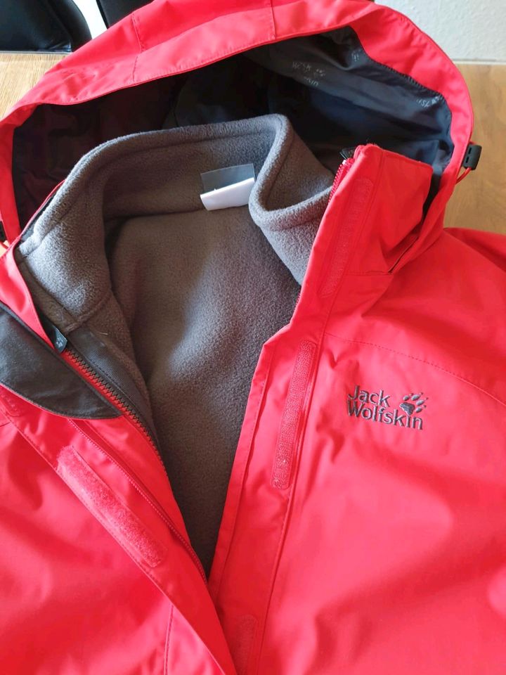 Jack Wolfskin Damenjacke in Merzig