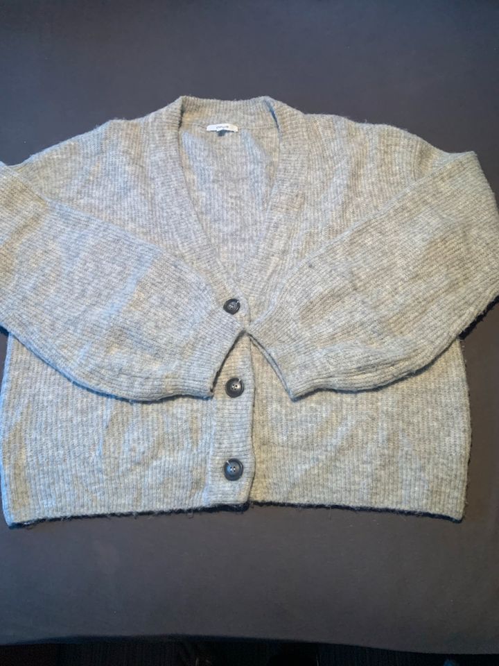 Cardigan Marke: Opus Gr. 40 in Grünwald