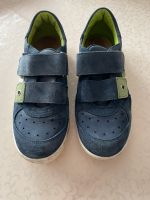 Sneaker Schuhe von Däumling in Größe 36 Nordrhein-Westfalen - Borchen Vorschau