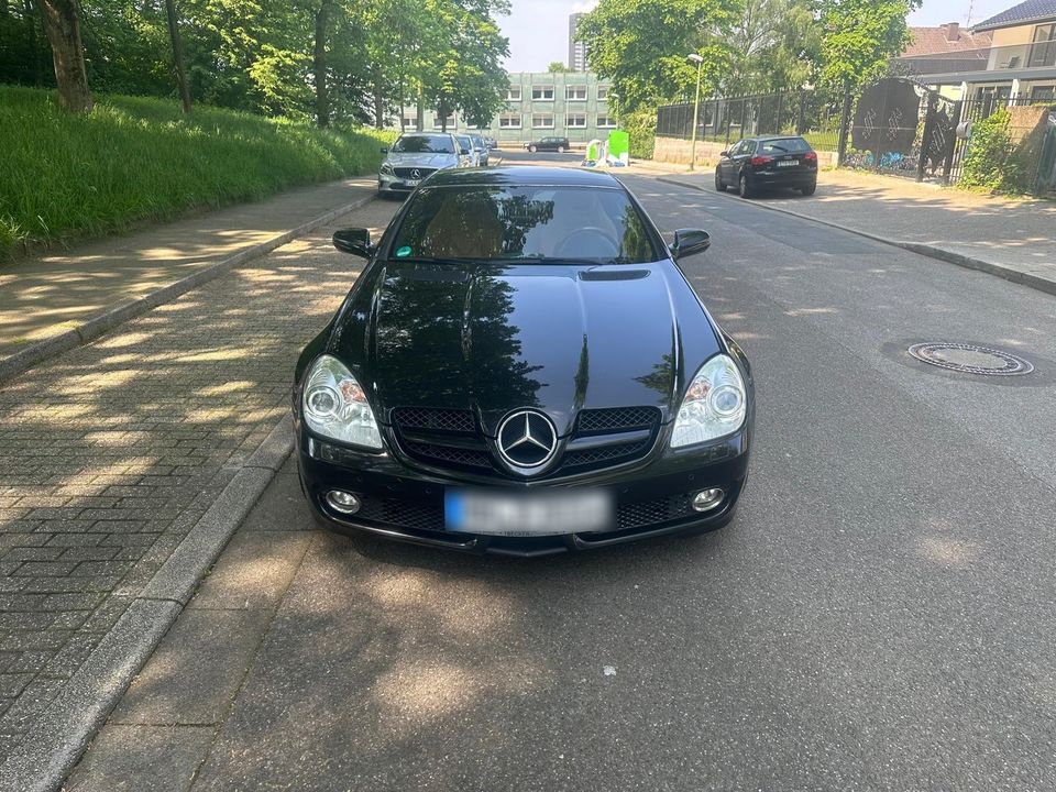 Mercedes Benz sLk 350 Benzin in Essen