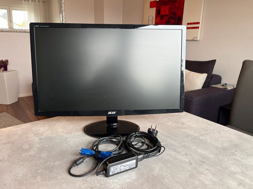 Acer LCD Monitor S 24 in Maintal