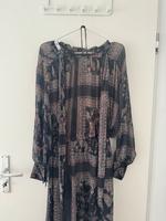 Gemustertes Kleid Mango Nordrhein-Westfalen - Hürth Vorschau