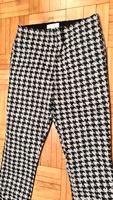 HM Hose Jeggings schwarz weiß neu Nordrhein-Westfalen - Bergisch Gladbach Vorschau