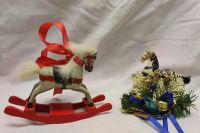 2 Pferde Figur Weihnacht Weihnachten Dekoration Advent Christmas Nordrhein-Westfalen - Eitorf Vorschau