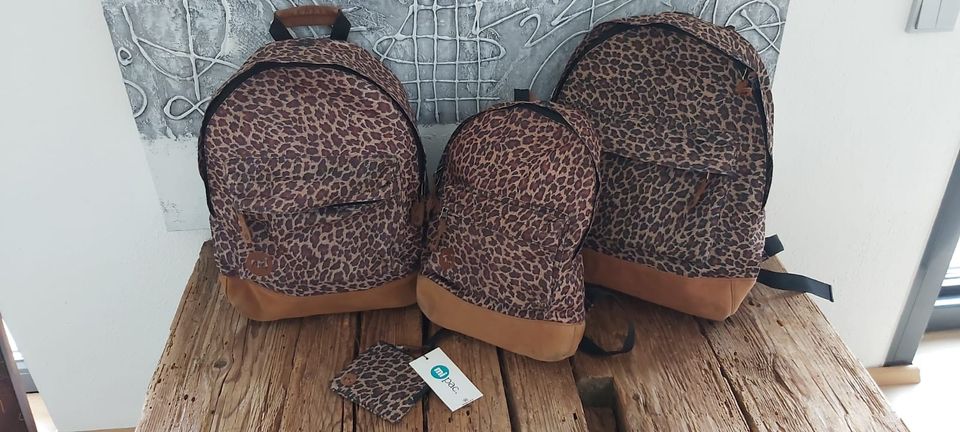 Hype Rucksack Schultasche Schulranzen Gymbag in Hutthurm