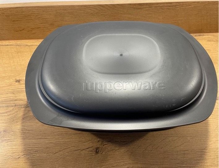 UltraPro 3,5-1-Kasserolle Tupperware UltraPro fast wie neu in Kirchhaslach