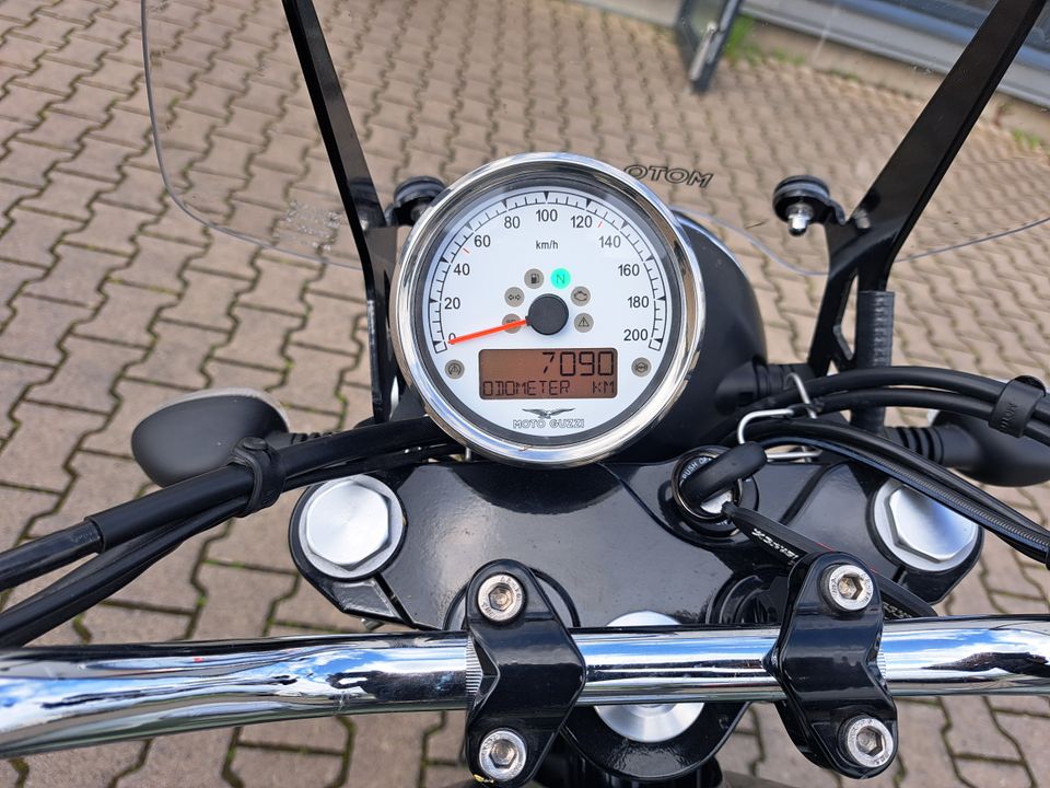 Moto Guzzi V9 Roamer - auch Ankauf unter www.motorradx.de in Bramsche