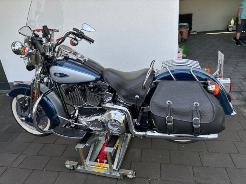 Harley Davidson HERITAGE SOFTAIL  SPRINGER in Möhnesee