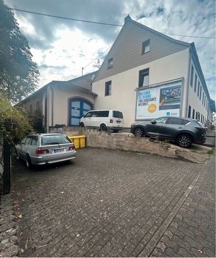 Stellplatz in Halle für Wohnmobile Oldtimer Boote etc. in Friedrichsthal