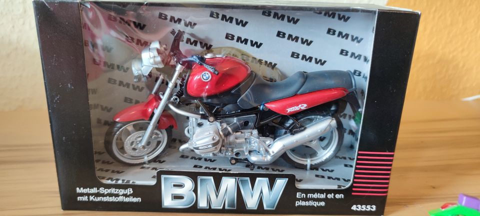 Kawasaki Ninja ZX Honda BMW 1100R Motorrad Model Spielzeug 90er in Bretnig-Hauswalde