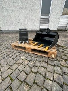 Löffelpaket Tiefenlöffel Grabenräumlöffel hydraulisch MS01 Kama Neu in Meisenheim