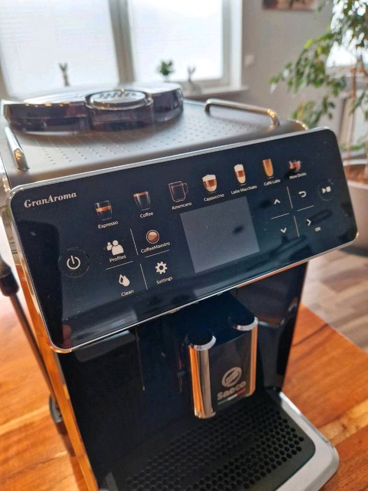 SAECO GranAroma Kaffeevollautomat SM6580. in Vaihingen an der Enz