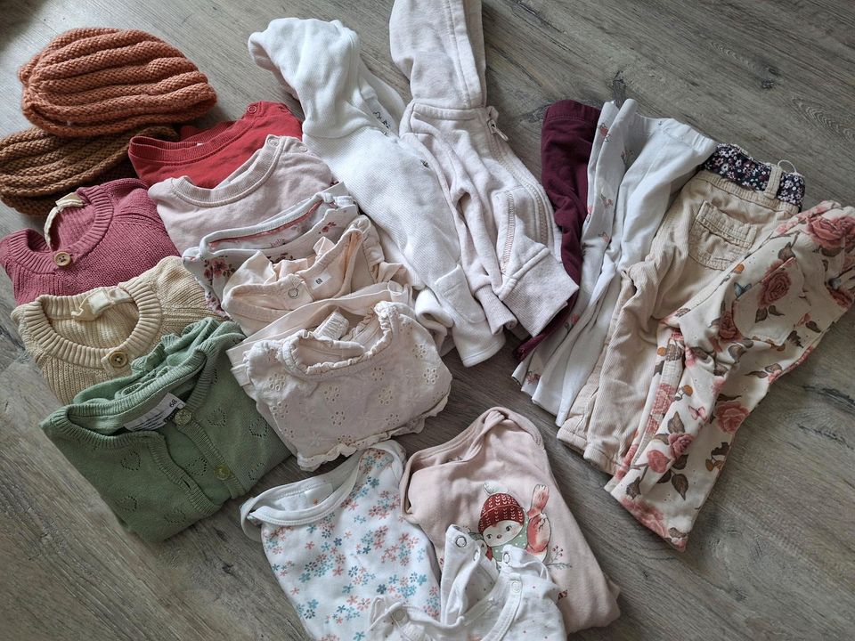 Kleidungspaket in Haan