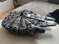 Millenium Falcon Lego Düsseldorf - Angermund Vorschau