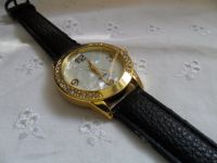 Damen-Armband-Uhr, goldfarben mit Strasssteinen und Lederband Rheinland-Pfalz - Alsheim Vorschau