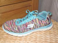 SKECHERS SPORTSCHUHE SCHUHE SNEAKERS Gr. 37 HELLBLAU-BUNT Leipzig - Miltitz Vorschau