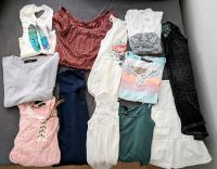 Damen Kleidung Paket 12 Teile Gr. S M 36 38 T-Shirt Top Rock Nordrhein-Westfalen - Ratingen Vorschau