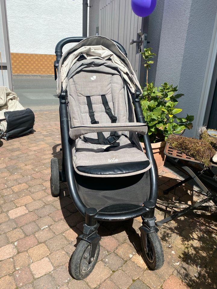 Kinderbuggy von Joie in Seligenstadt