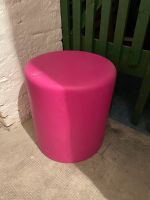 WOW Pedrali Hocker Pink Magenta 480 Stuhl Tisch Ablage Frankfurt am Main - Bornheim Vorschau